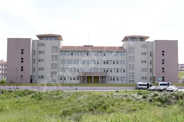 Yunus Emre İmam Hatip Ortaokulu / Ortaokulu