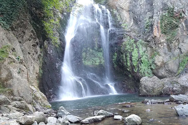 Sudüşen Şelalesi