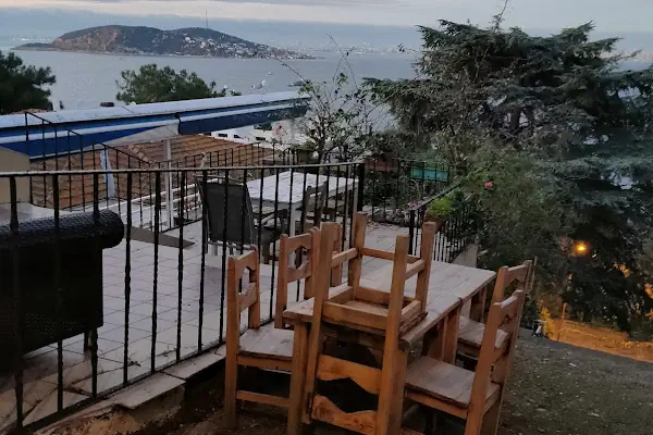 Burgazada İskelesi