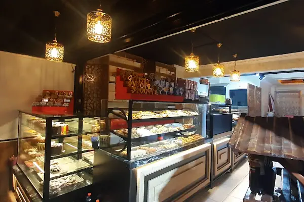 Badem Fırın Pasta Simit Cafe