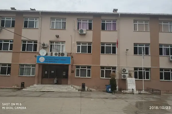 Merkez İsmet İnönü Ortaokulu