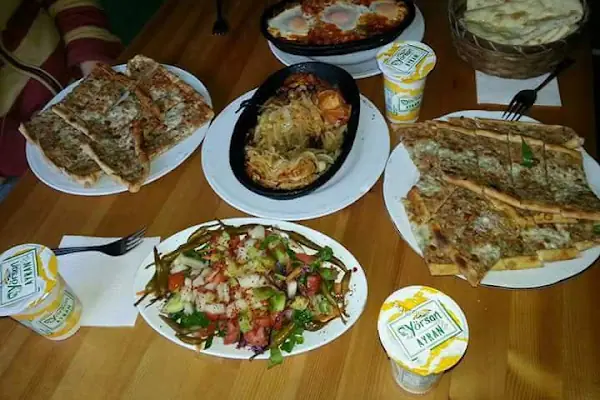 Altınöz Pide