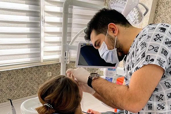 Diş Hekimi Mehmet Serkan Baykuş