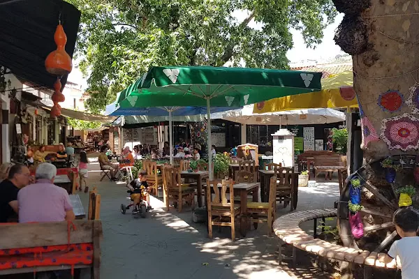Altın Kepçe Bergama Köfte