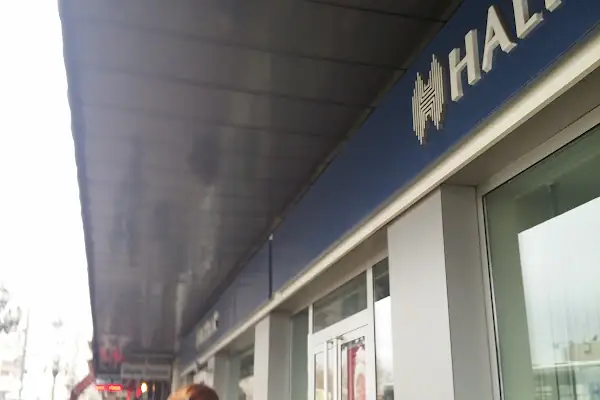 Halkbank Anıt Şubesi