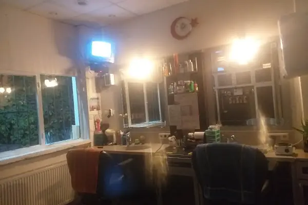 AKYURT ERKEK KUAFÖRÜ
