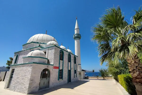 Küdür Cami