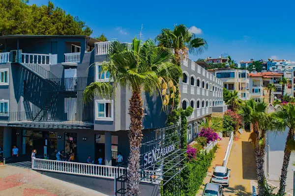 Senza Garden Holiday Club