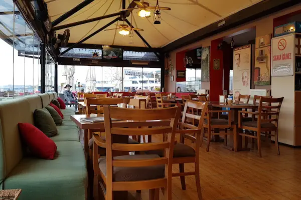 Gencay Cafe