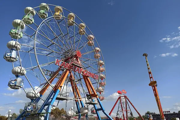 Konya Karatay Şehir Parkı Lunapark