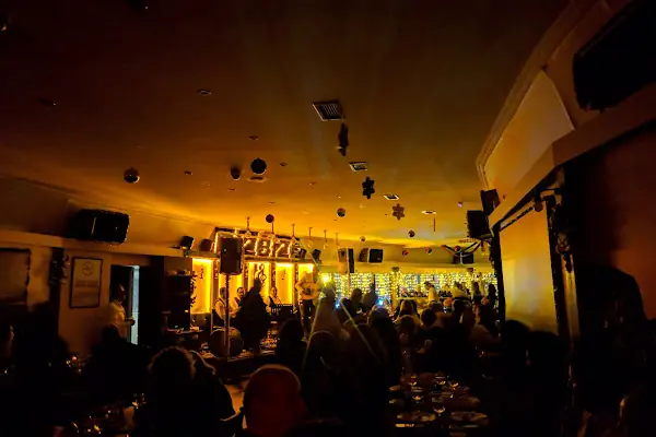 Kairos Coffee &amp; Bar