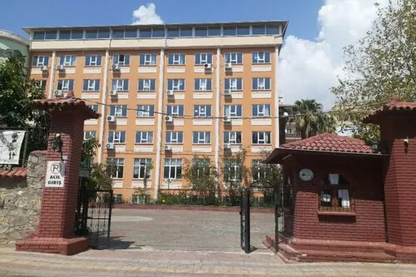 15 Temmuz Şehitler Anadolu Lisesi