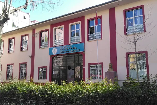 Altıeylül Ortaokulu
