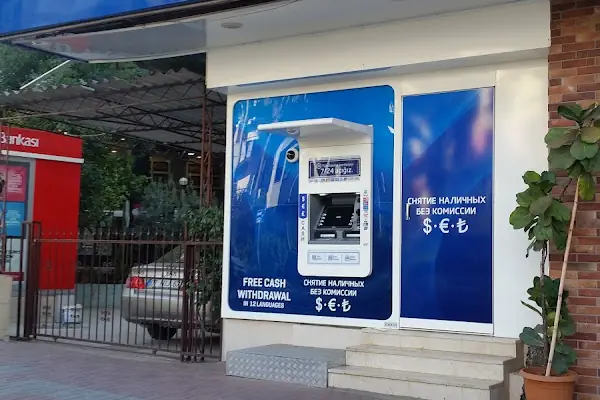 Türkiye İş Bankası Bankamatik