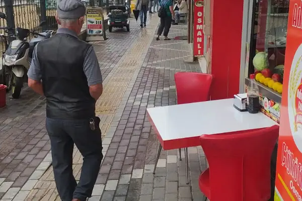 Meşhur Adıyaman Çiğköftecisi Osman Usta