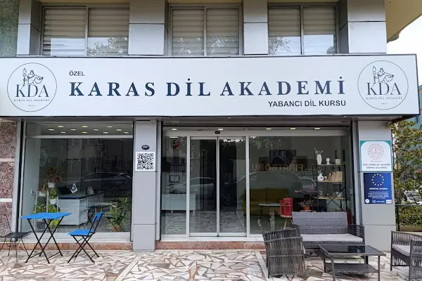 Hacettepe Akademi Karşıyaka Şubesi - İzmir'in En Kaliteli Yabancı Dil Kursu