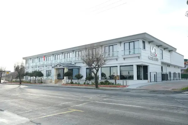 MQ Hotel Suites