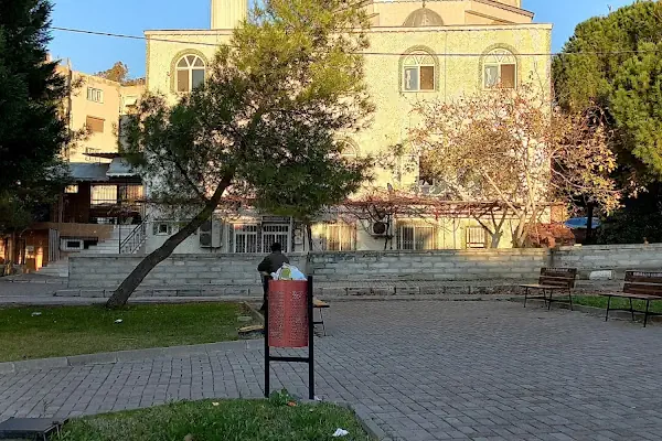 Yadigar Cami