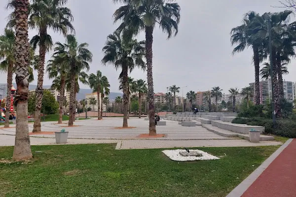 Bayraklı Tapu Müdürlüğü