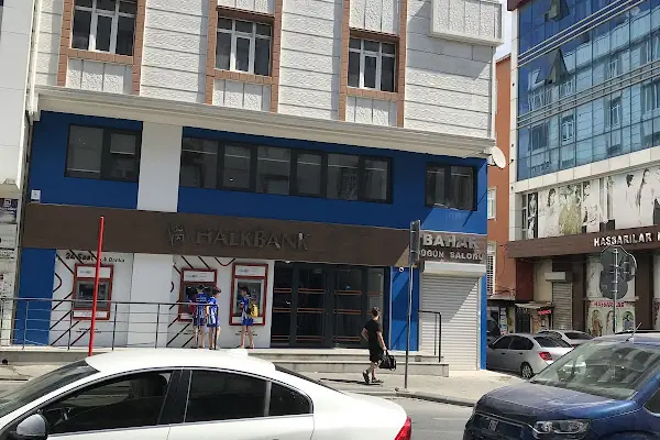 Halkbank Arnavutköy Şubesi