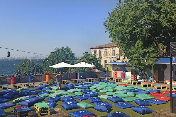 Burgazada Cennet Bahçesi