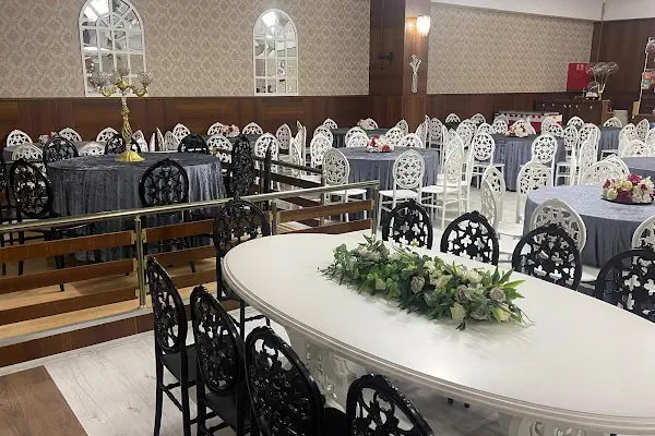Saloon Hanzade