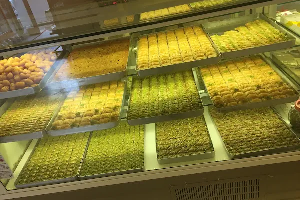 Zorlu Fırın Pasta Tatlı