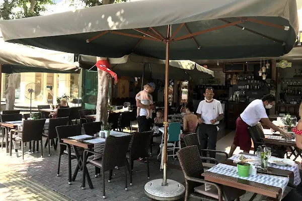 Istanbul Cafe Restaurant