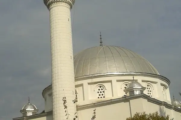 Beyaz Camii