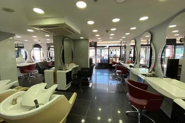 Ali Gür Kuaför İzmit Ncity Avm