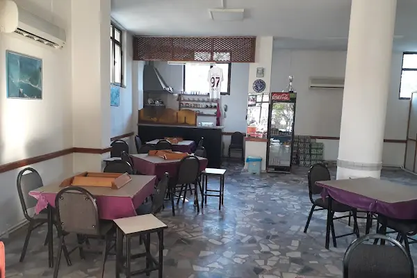 Cafe 61