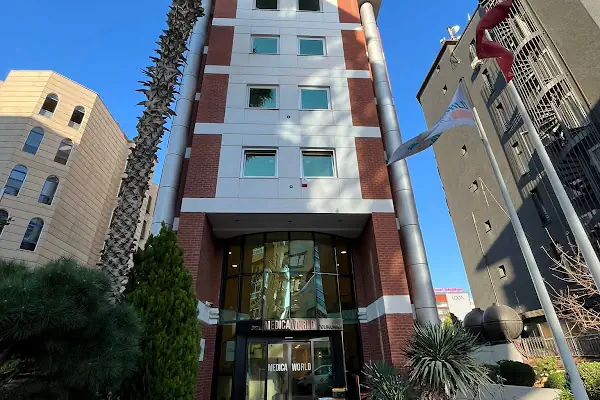 Medicaworld Hair Transplant Center - Saç Ekim Merkezi