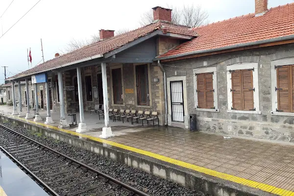 Gaziemir Tren İstasyonu