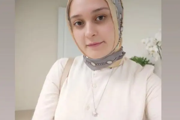 Arnavutköy, Pera Psikolojik Danışmanlık Merkezi, Psikolog Mehtap Güven