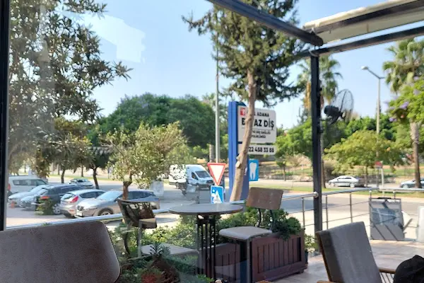 Özel Adana Beyaz Diş Ağız ve Diş Sağlığı Polikliniği
