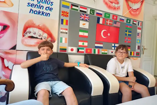 Diş Hekimi M. kaan aktoprak