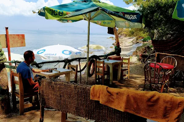 Burgazada Düşler Sahiliplajı ve Kamp alanı