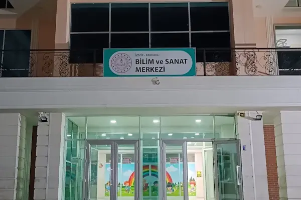 Bayraklı Bilim ve Sanat Merkezi