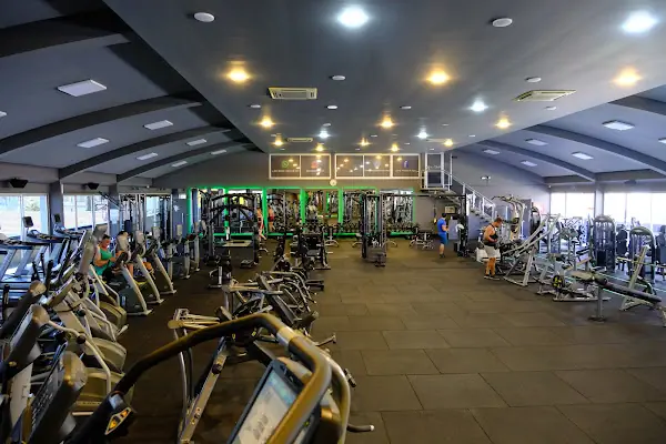 AURA SPOR SALONU