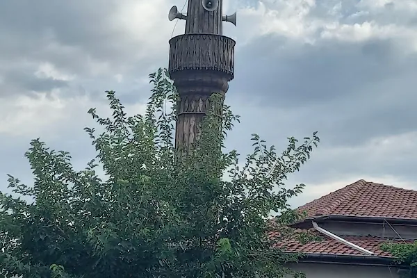 Direkli Cami