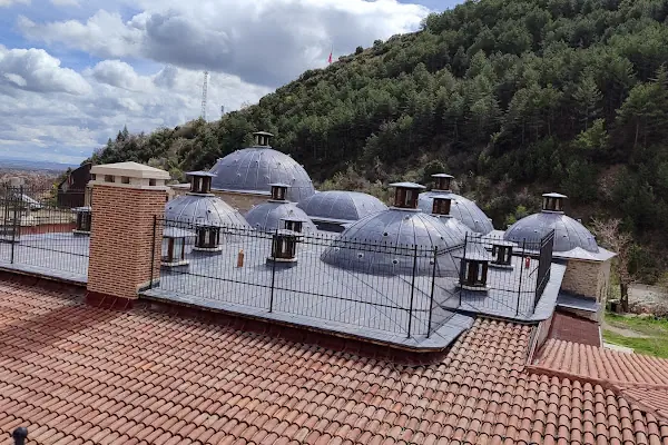 Gavur Hamamı