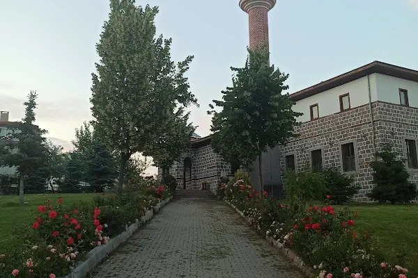 MİMAR SİNAN CAMİİ