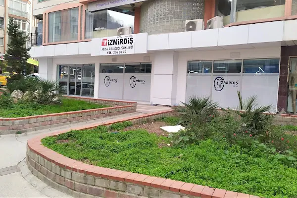 Özel İzmirdiş Ağız ve Diş Sağlığı Polikliniği Yeşilyurt Şubesi