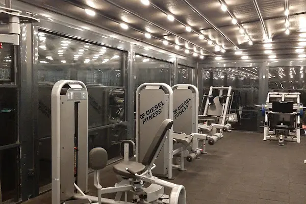 Uni+ Sport Club Görükle Spor Salonu Tenis Kortları