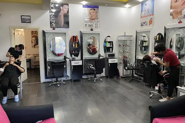 Salon Eva Bayan Kuaförü & Güzellik Salonu 💎