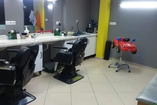 Erkek Kuaförü Yaşar Yücel