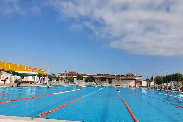 Aris Olimpik Yüzme Havuzu ve Sosyal Tesisleri - Yüzme Kursu