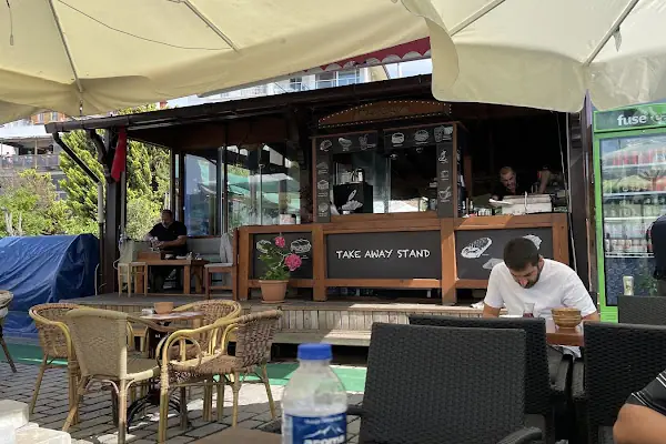 Cavcav Cafe