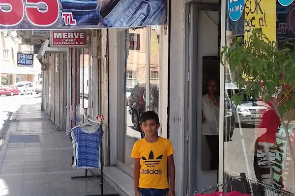 Güven giyim fabrikadan halka satış
