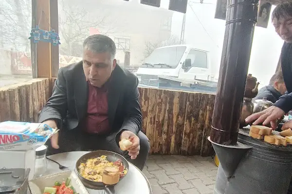 Tahtalı köy evi kokoreç sucuk köfte